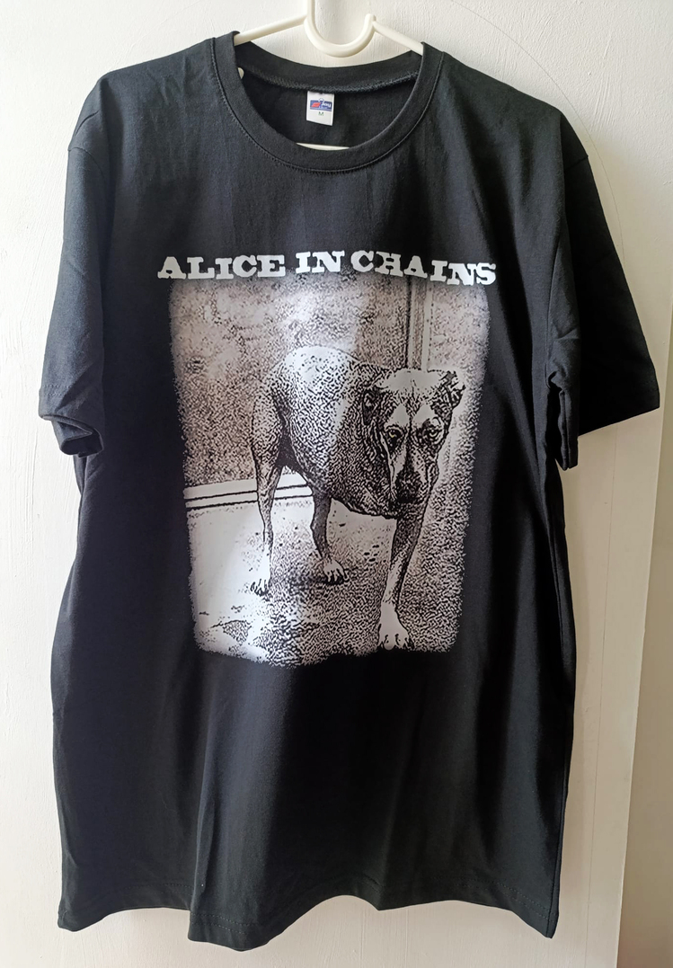 Alice in Chains - S/T - Tshirt