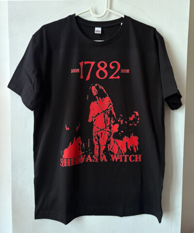 1782 - She Was a Witch - Tshirt